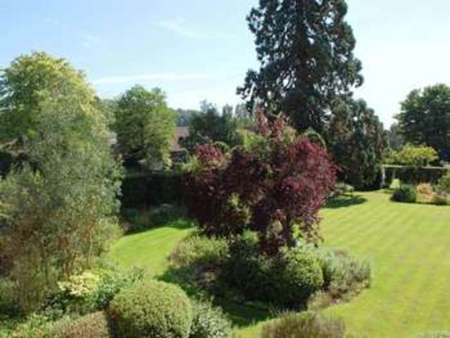  Image of 1 bedroom Flat for sale in Summersbury Hall Summersbury Drive Shalford Guildford GU4 at Summersbury Hall Summersbury Drive Guildford, GU4 8JJ